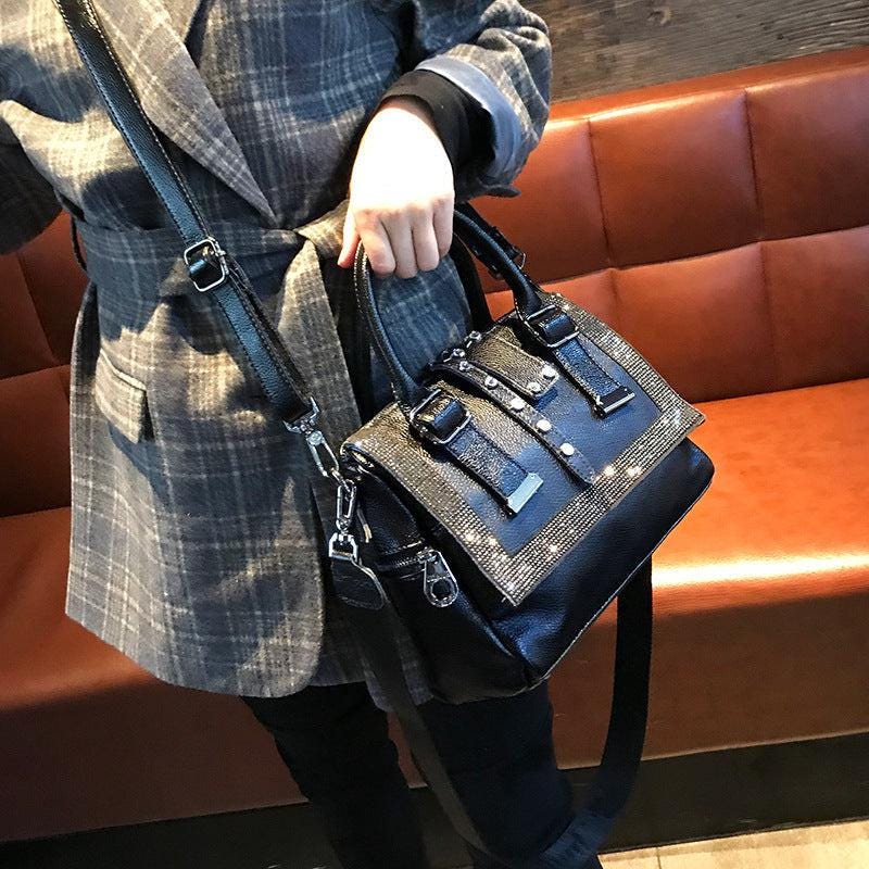 Large Capacity Women’s Handbag | Soft Leather Shoulder Bag | Casual Tote Purse for Work, Travel & Everyday Use