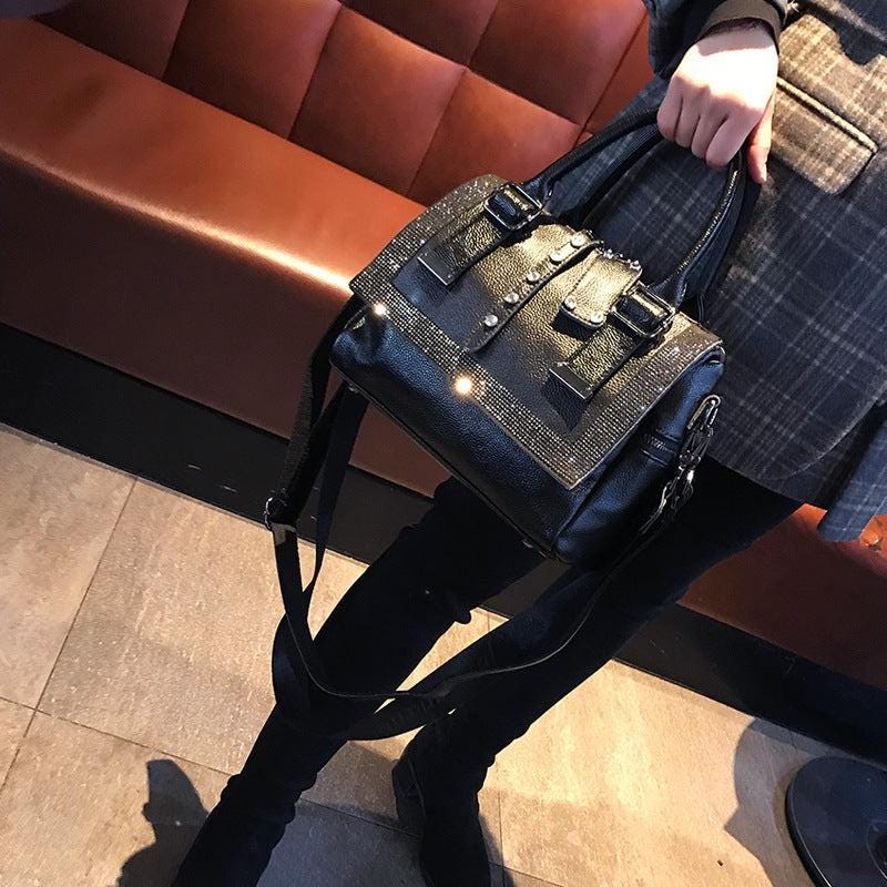 Large Capacity Women’s Handbag | Soft Leather Shoulder Bag | Casual Tote Purse for Work, Travel & Everyday Use